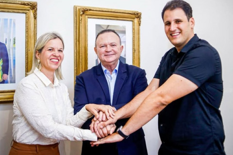 Na última segunda-feira (14/07), a prefeita Vanessa Furtado liderou uma comitiva composta pelo vice-prefeito Ricardo Campos, vereadores e o advogado Dr. Daniel Furtado
