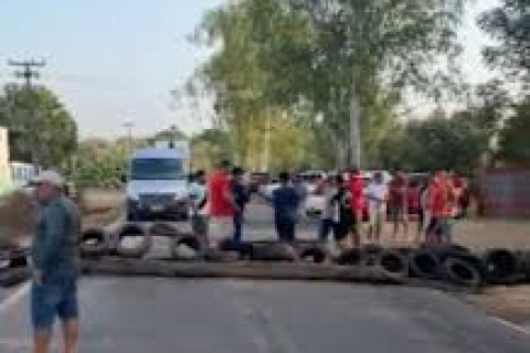 🚨 Protesto bloqueia MA-014 em Viana e causa transtornos na Baixada Maranhense