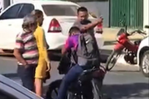 Discussão de trânsito envolvendo comandante da Guarda Municipal de Balsas gera confusão entre guarda Municipal e os envolvidos na discussão