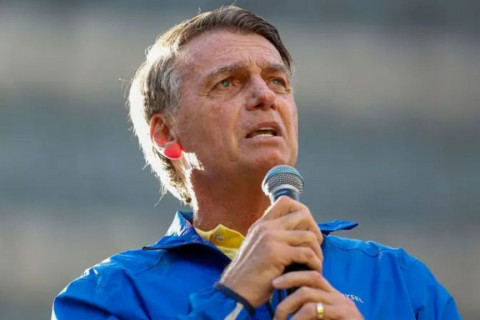 Bolsonaro é alvo de operação da PF e terá que usar tornozeleira eletrônica