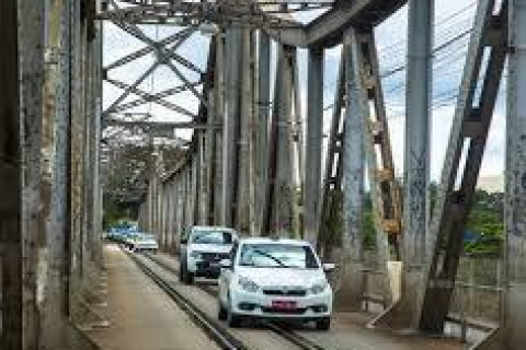 ponte metálica Coelhonetenses enfrentarão transtornos para acessar Teresina a partir de amanhã Serão 30 dias de interdição em uma das pontes que liga Timon a Teresina