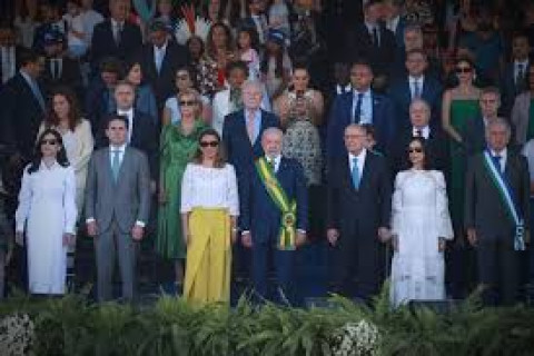 🚨🇧🇷 Sete de Setembro: STF boicota desfile e envia recado político em meio a julgamento de Bolsonaro