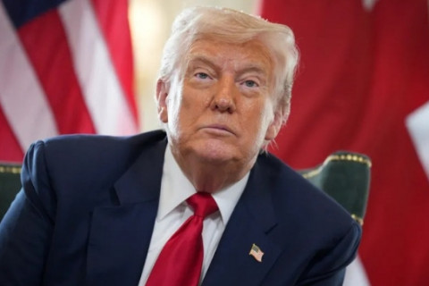 Se Putin não acabar com a guerra haverá "consequências muito graves" Donald Trump e Vladimir Putin vão estar juntos na sexta-feira (15), para falarem sobre a guerra na Ucrânia, que dura já há mais de três anos. Já esta quarta-feira, Trump falou com outros líderes europeus.